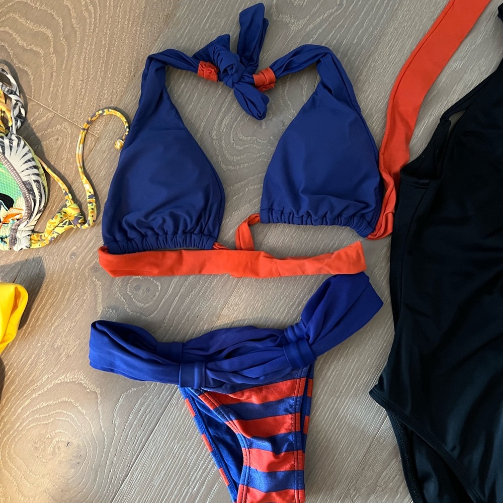 Bikini Bundle - Picture 3 of 5